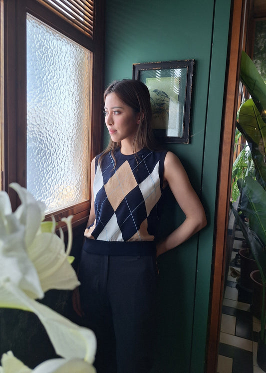 argyle round neck tank
