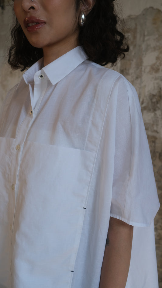 relaxed-fit cotton shirt