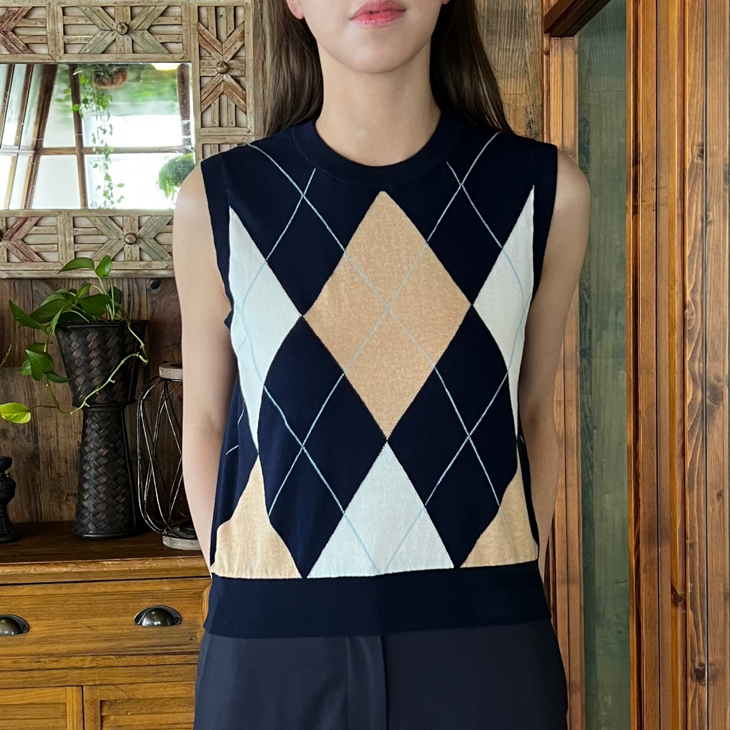 argyle round neck tank