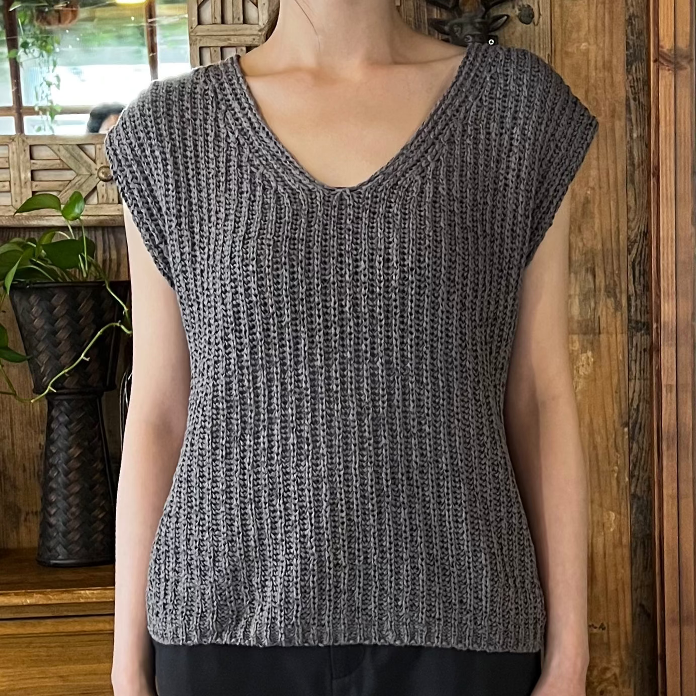 drop shoulder knitted tank